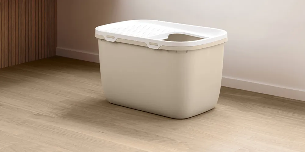 Hop In Giant top-entry litter box Hop In Giant top-entry litter box reducing litter tracking