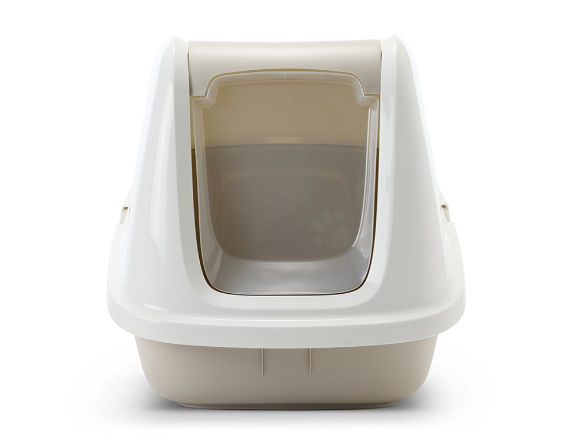 Savic Nestor Giant extra-large cat litter box in white and mocha, swing door, filter compartment lid, 75.5 × 56 × 55.5 cm.