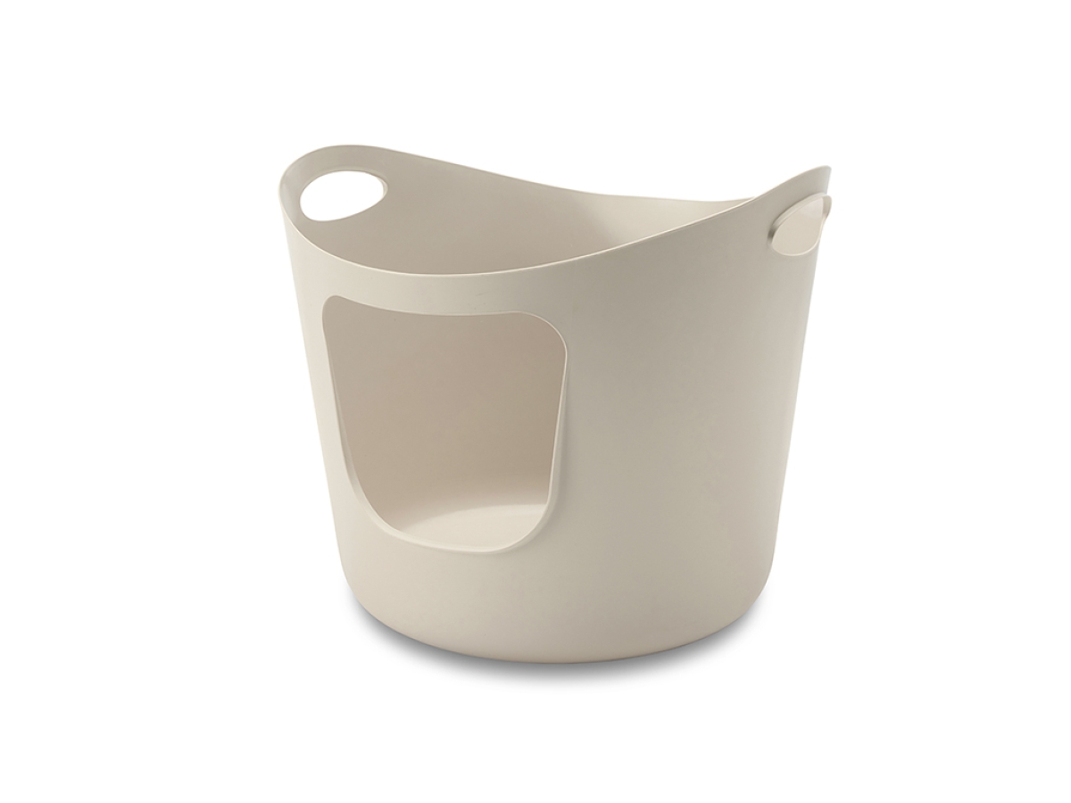 Flex-a-loo Mocha flexible open cat litter tray with high sides and low entry