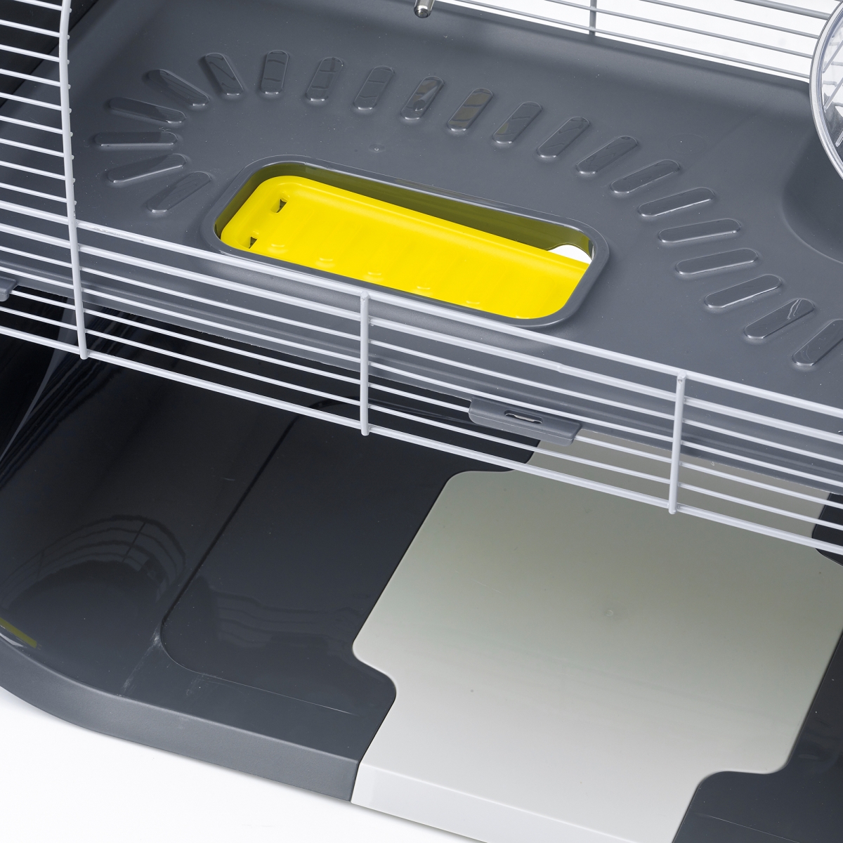 Geneva small animal cage detail