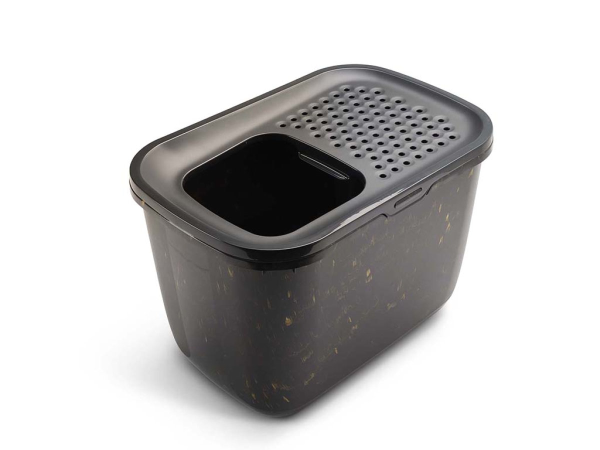 Hop In Marble Black Gold – Stylish Top-Entry Litter Tray Top view of Savic Hop In Marble Black Gold stylish top-entry cat litter tray with perforated lid and marble finish