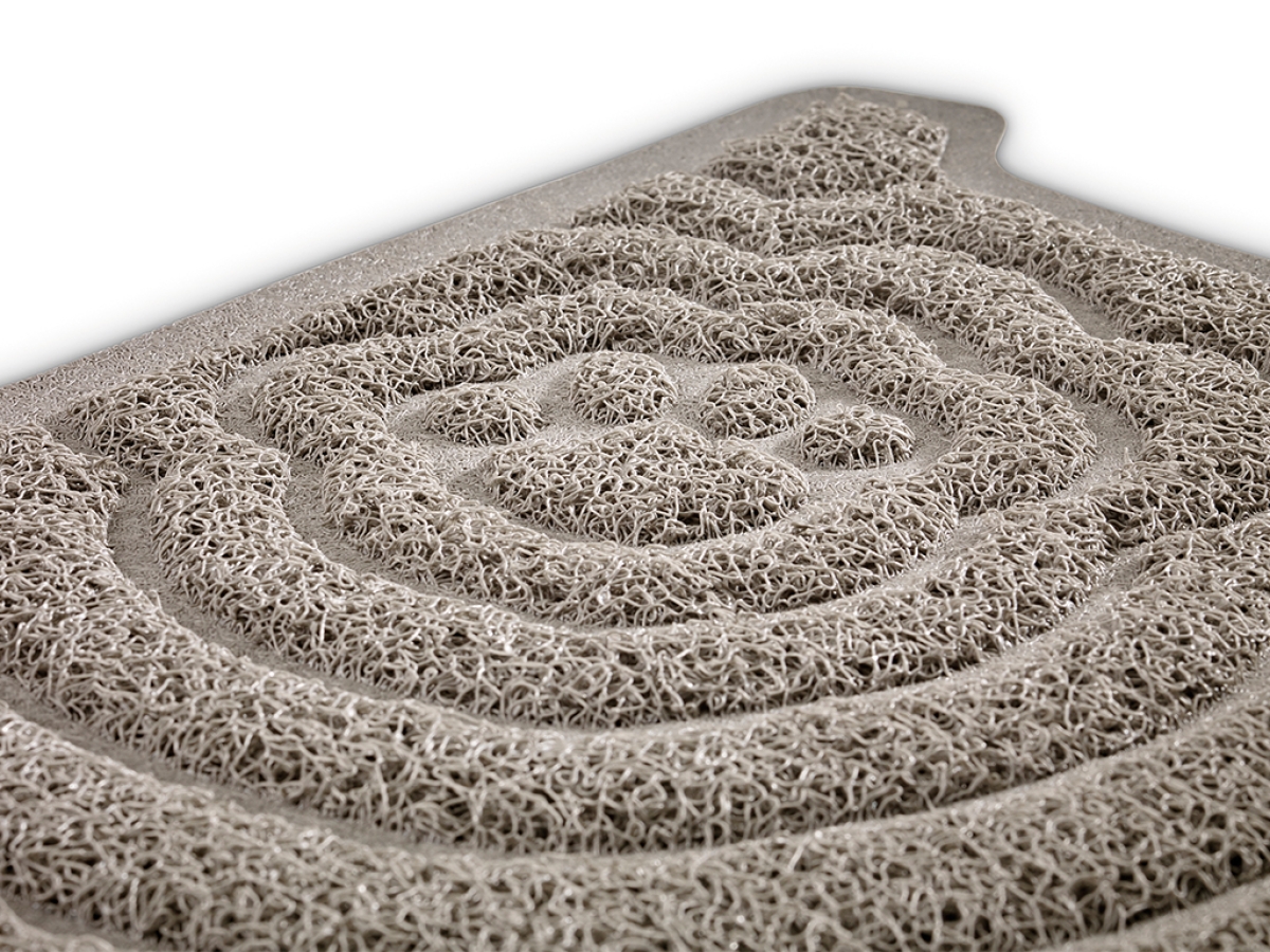 Detail view of Savic Litter Tray Mat in dark grey – PVC mat for Nestor Corner and Rincon cat litter boxes.