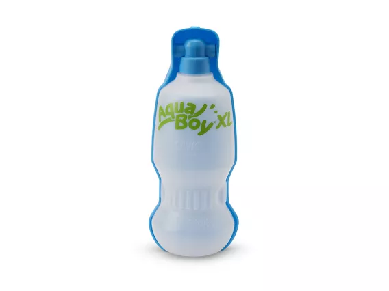 Aqua Boy XL 800 ml water bottle and dispenser for dogs, featuring a built-in tray, belt clip, and compatibility with bike can holders.