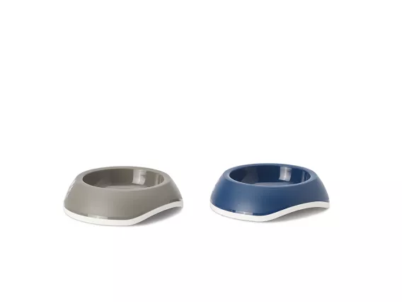 Delice Cat Bowl – A sleek, non-slip feeding and water bowl for cats and kittens, featuring an integrated hand grip and dishwasher-safe design.